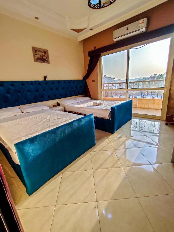 Happy Days Pyramids Inn Kafrat al Jabal Екстер'єр фото